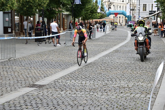 他在比赛进 他在比赛进